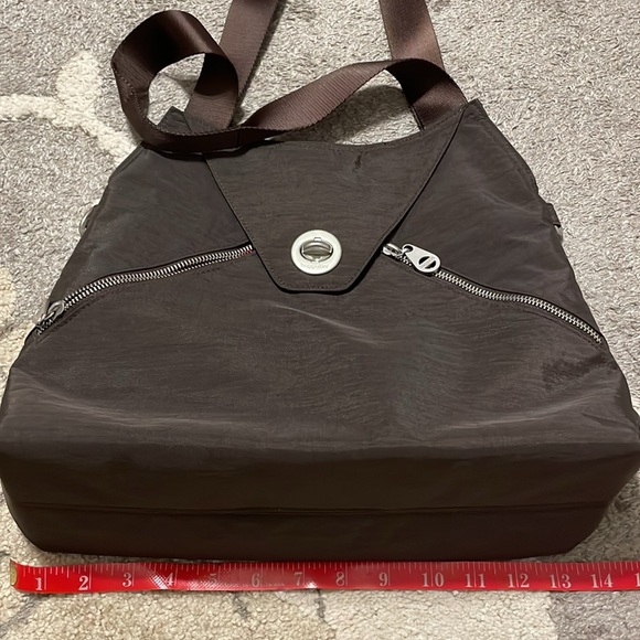 Baggallini ladies brown purse - Picture 12 of 14